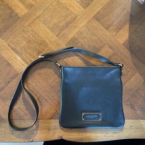 Marc Jacobs New York cross-body purse, black, leather